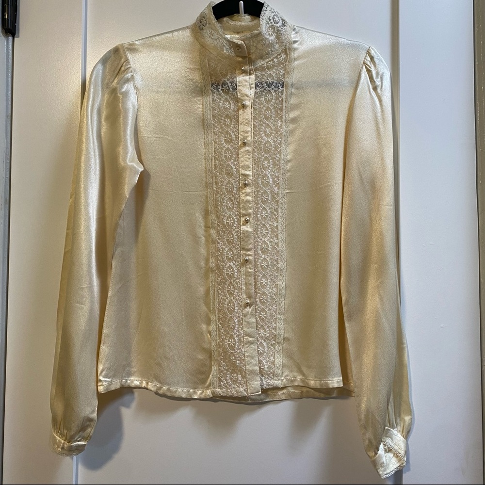 Gunne Sax Jessica’s Gunnies lace & pearl blouse